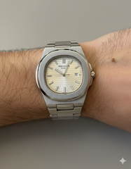 PP Nautilus - (Analog Watch)